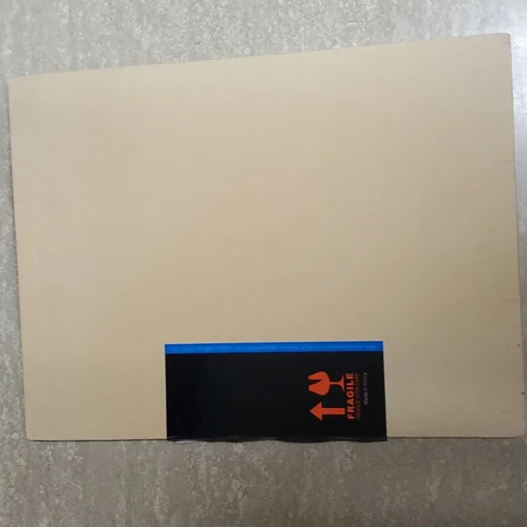 Screen Protector - Picture 3 of 3